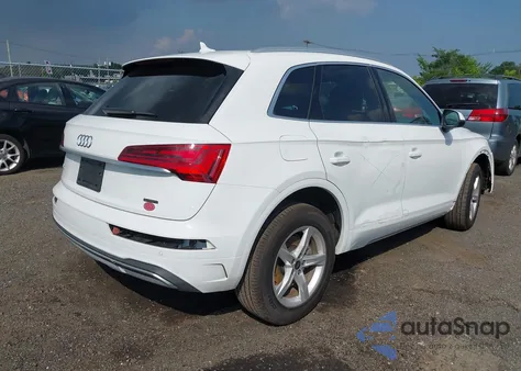 2024 Audi Q5 Premium 40 Tfsi Quattro S Tronic из США, поврежденный, VIN WA1ABAFY8R2092133